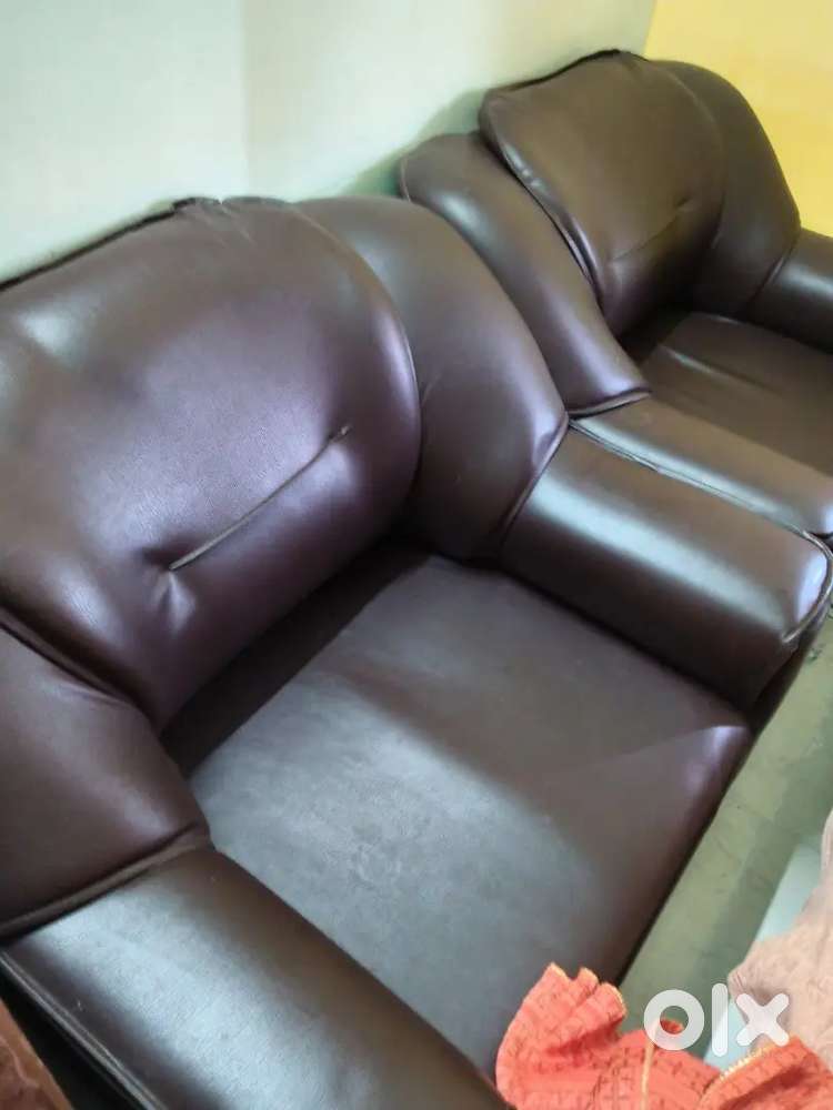 Un used sofa chairs and cupboards for sale
