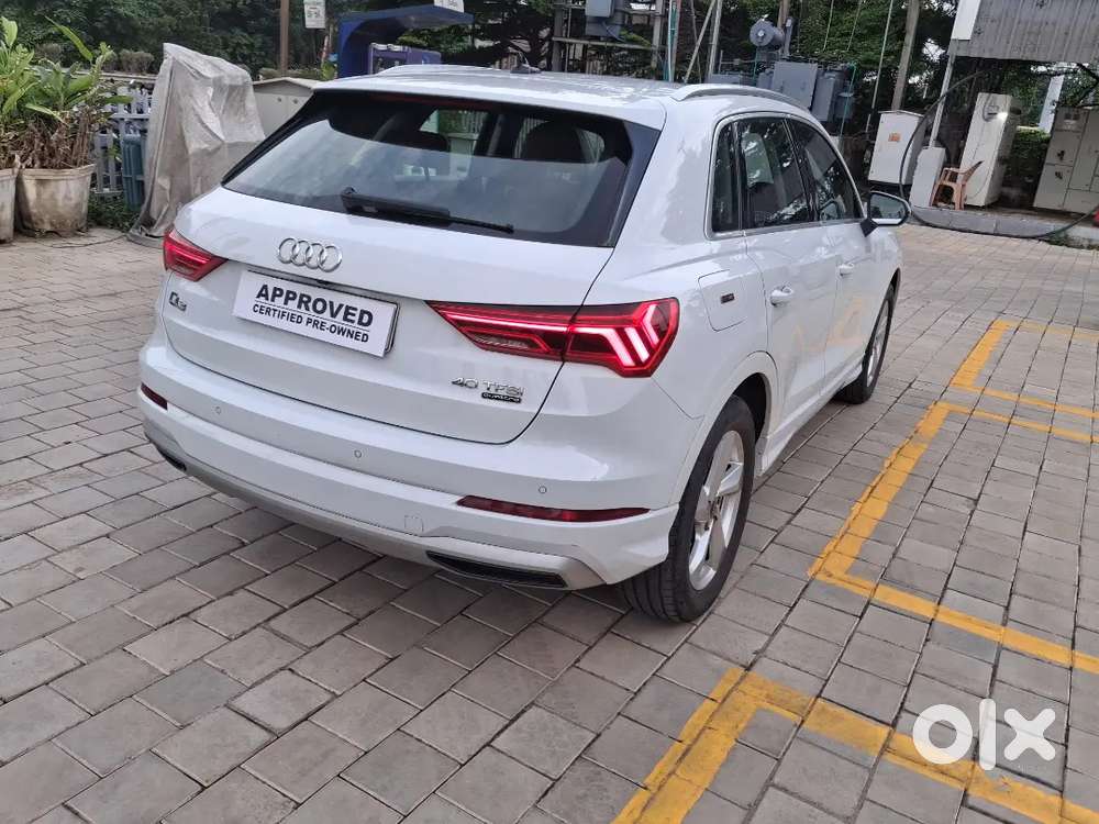 Audi Q3 2023 Premium