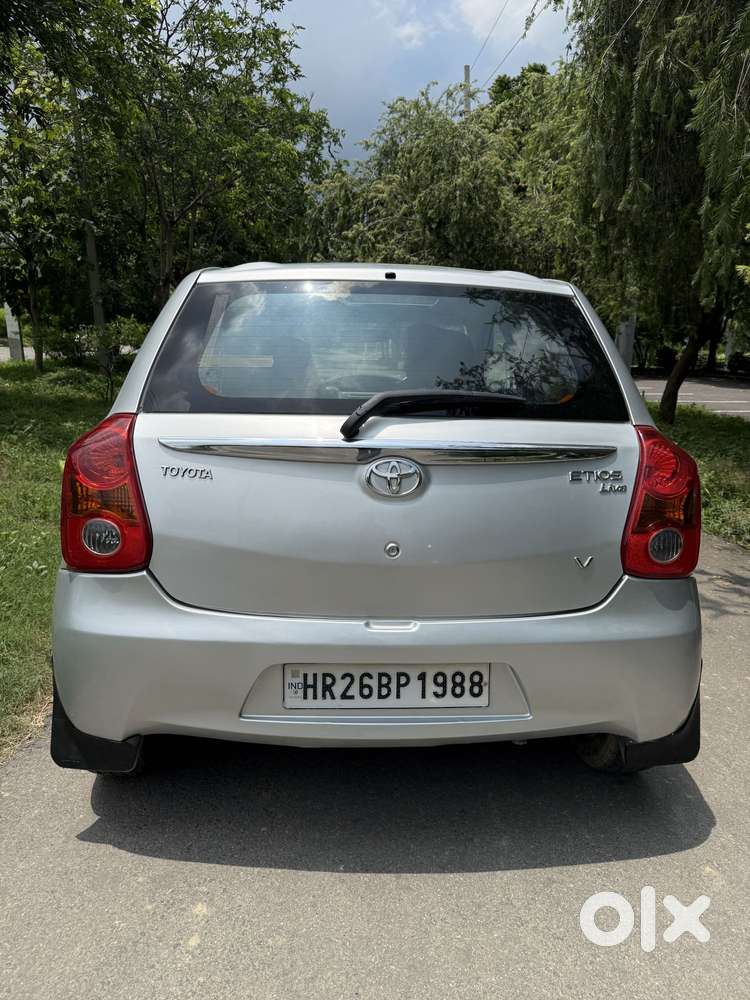 Toyota Etios Liva V Sp*, 2011, Petrol