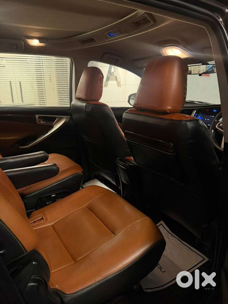 Toyota Innova Crysta 2.8 Zx At, 2017, Diesel