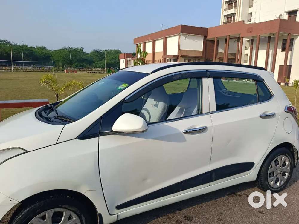 Hyundai Grand I10 Sportz 2015
