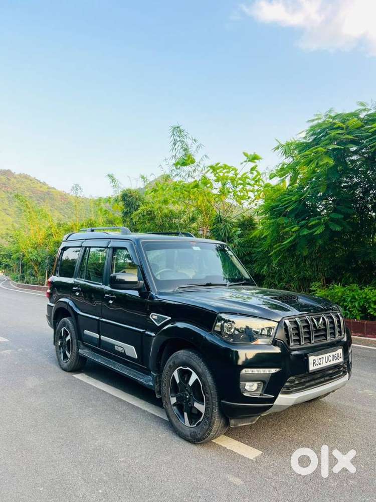 Mahindra Scorpio Classic 2.2 S 11 Mt 7 Str, 2022, Diesel