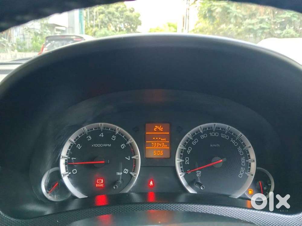 Maruti Suzuki Swift Dzire 1.2 Zxi Bsiv, 2012, Petrol