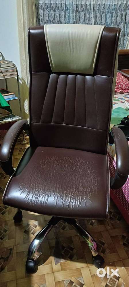 High Back Moving Chair
