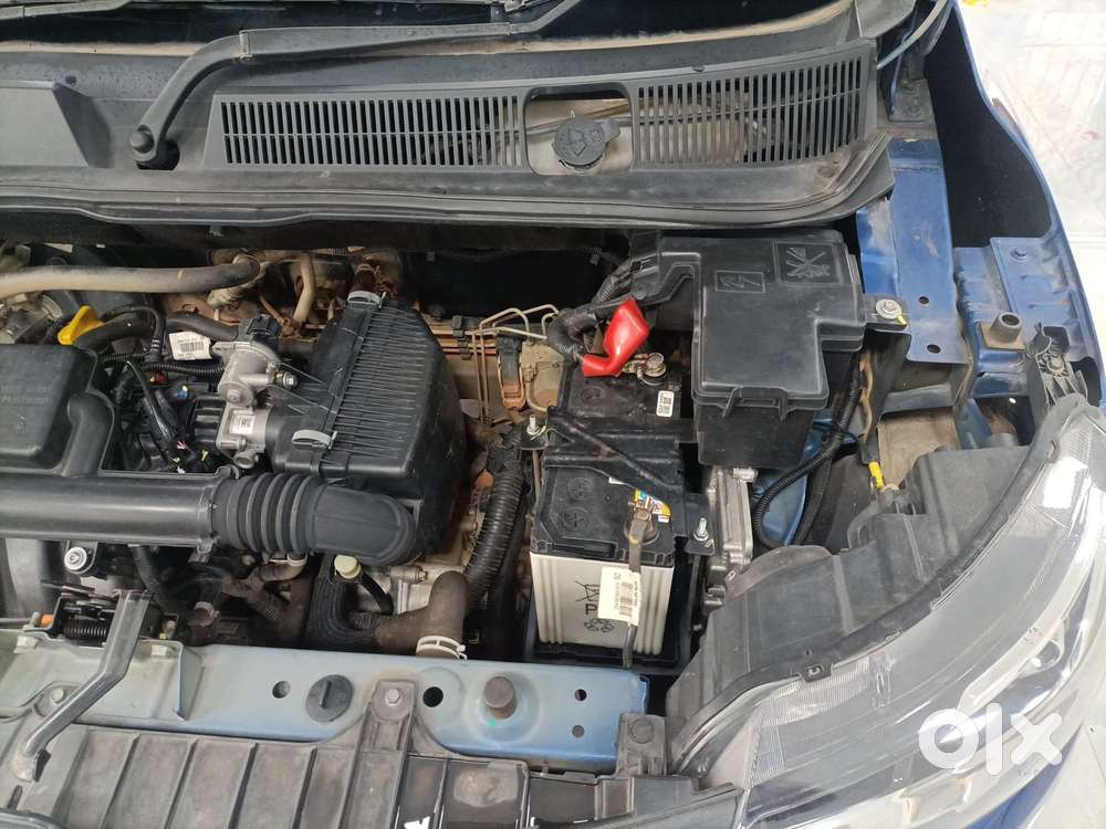 Renault Triber Rxz Easy-r Amt, 2023, Petrol