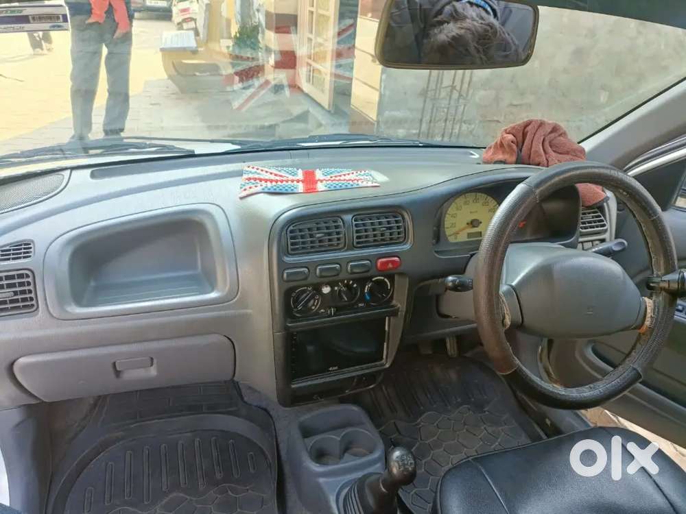 Alloy Wheels,power Steering, Power Window,lcd,center Lock,gps,new Tyre