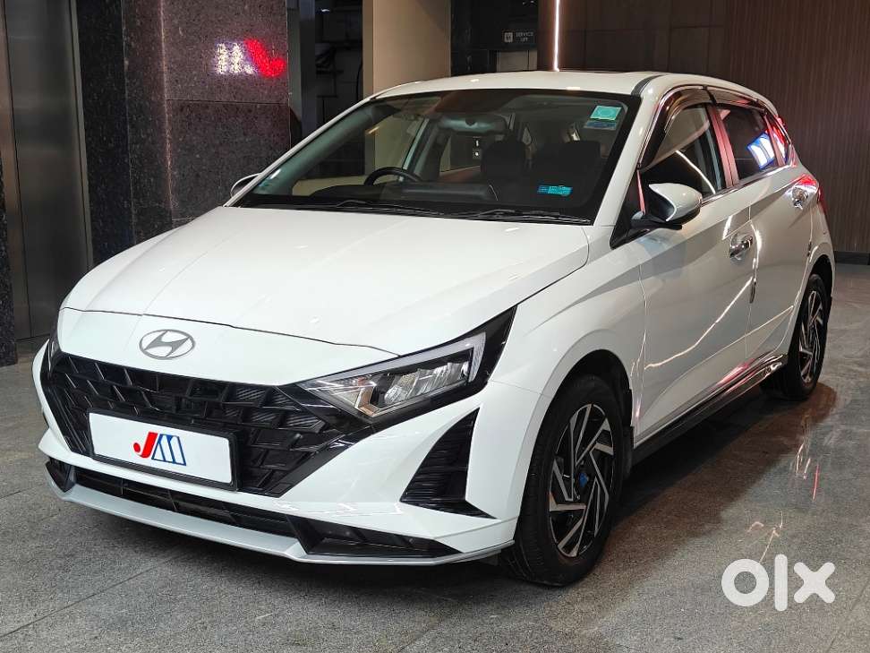 Hyundai New I20 1.2 Asta (o) Mt, 2024, Petrol