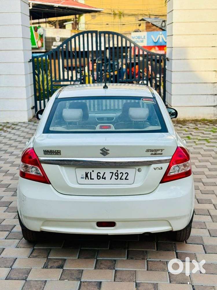Maruti Suzuki Swift Dzire Vxi, 2012, Petrol