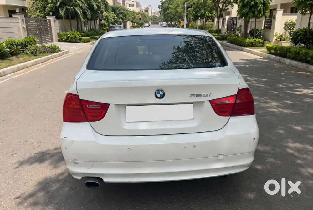 Bmw 3 Series 2.0 2011