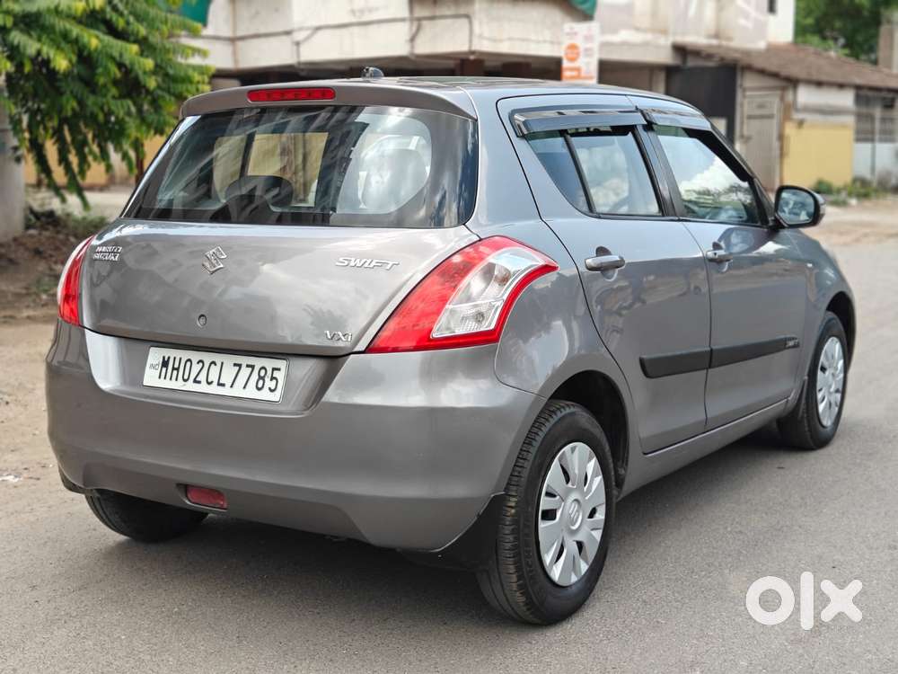 Maruti Suzuki Swift Vxi, 2012, Petrol