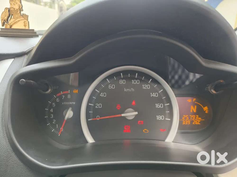 Maruti Suzuki Celerio Zxi 2020, New Tyres , Mileage Up 30 Km Per Litre
