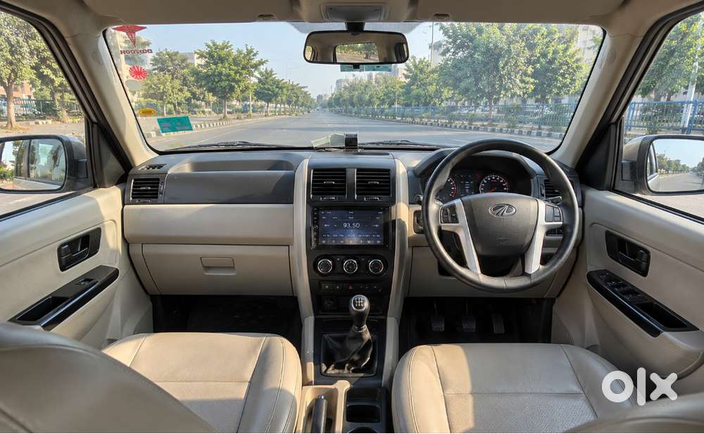 Mahindra Tuv300 T4 Plus Diesel 2018 | 1st Owner | Doctor Owned