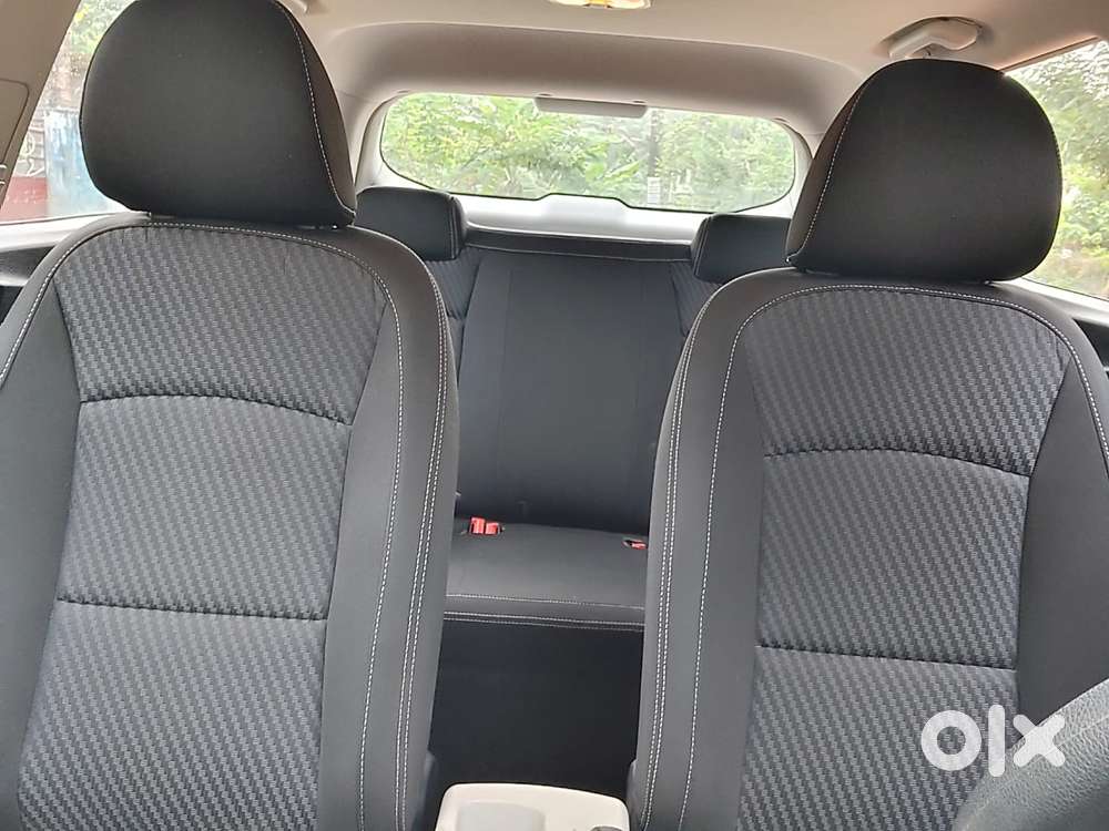 Mahindra Xuv300 W4, 2024, Petrol