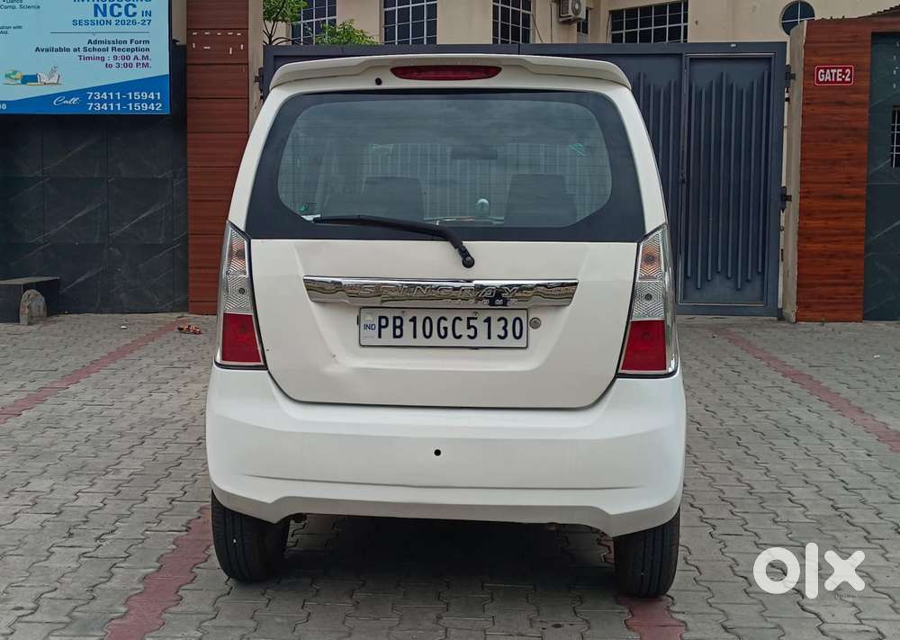 Maruti Suzuki Wagon R Vxi Optional, 2017, Petrol