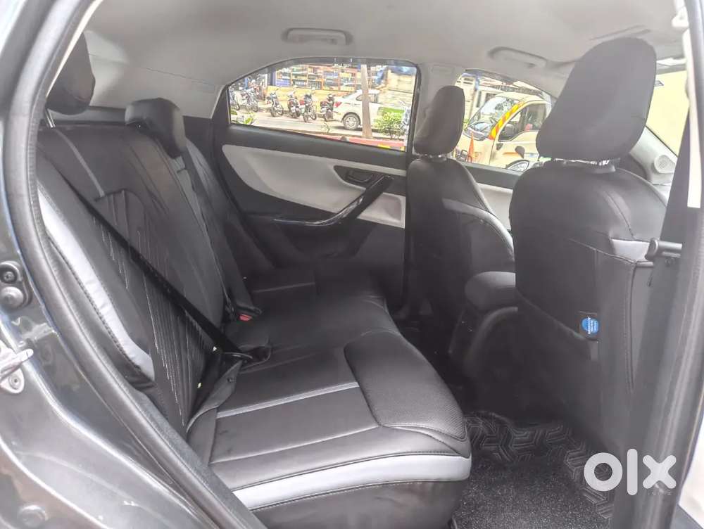 Tata Nexon Creative Petrol 2026
