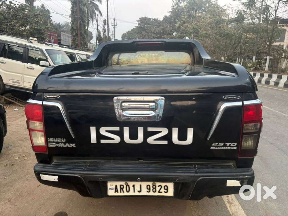 Isuzu D-max V-cross Z 4x4 Mt, 2017, Diesel