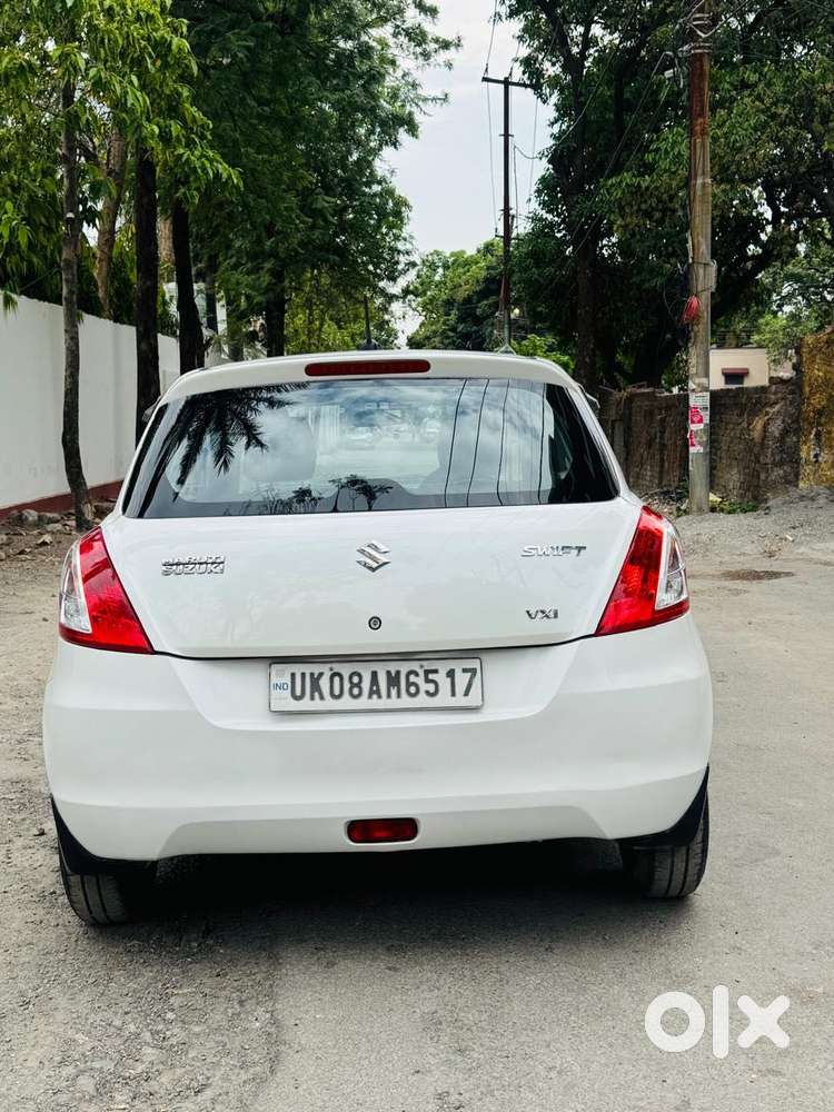 Maruti Suzuki Swift Vxi + Manual, 2016, Petrol
