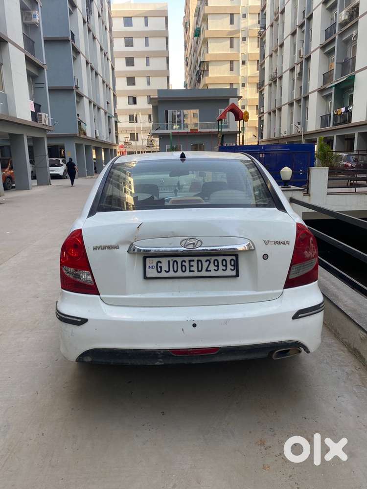 Hyundai Verna 2010 Petrol