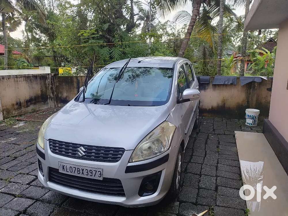 Maruti Suzuki Ertiga 2013