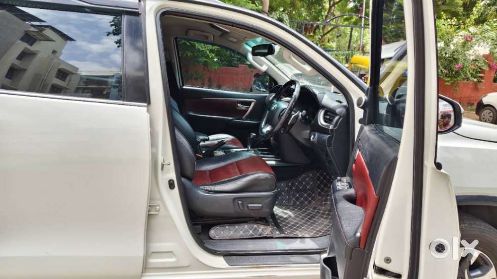 Toyota Fortuner Legender 4x2 At 2.8, 2021, Diesel