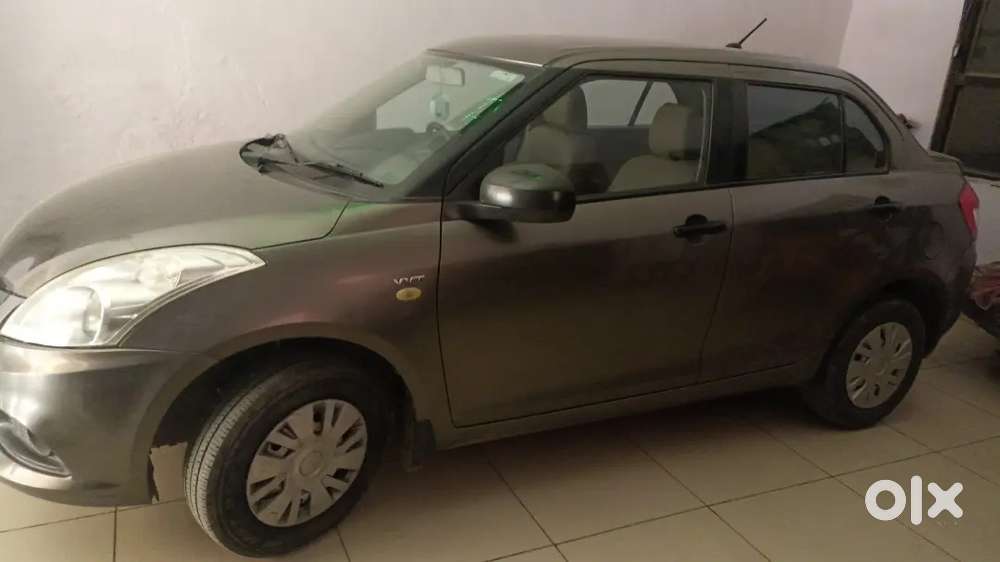 Maruti Suzuki Dzire 2016 Petrol 85712 Km Driven