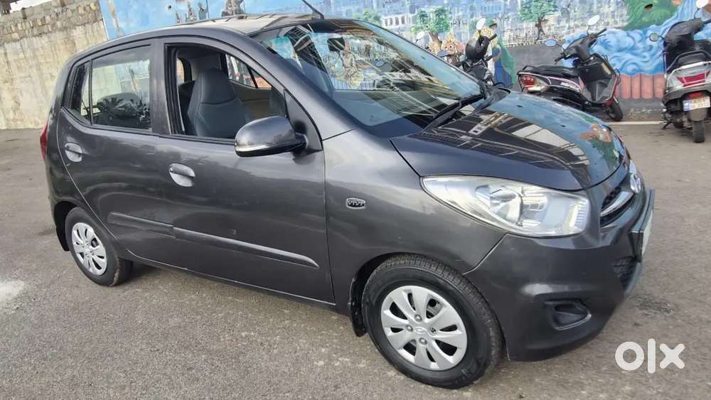 Hyundai I10 Sportz 2011 Petrol