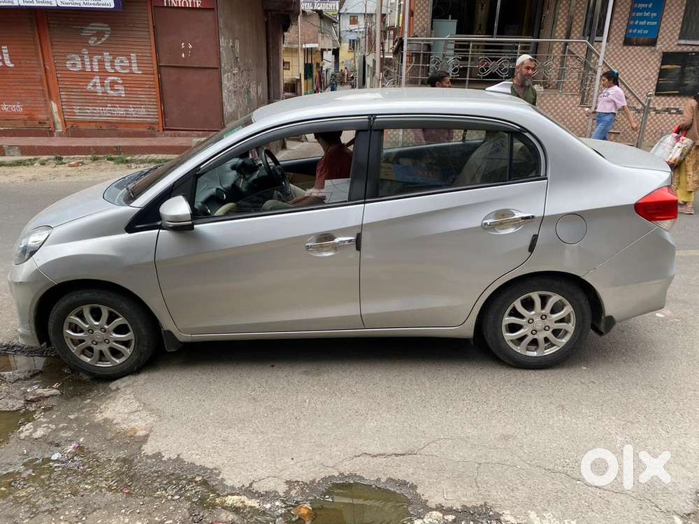 Honda Amaze Petrol 2015