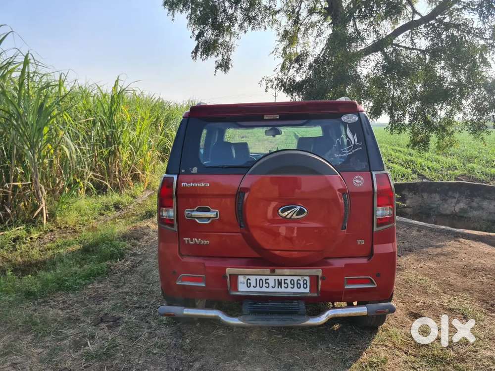 Mahindra Tuv 300 2016 Diesel 114000 Km Driven