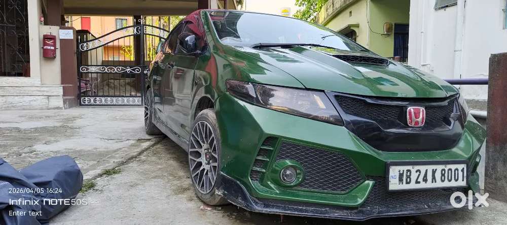 Fully Modified Honda City 2010 Petrol 75000 Km Driven