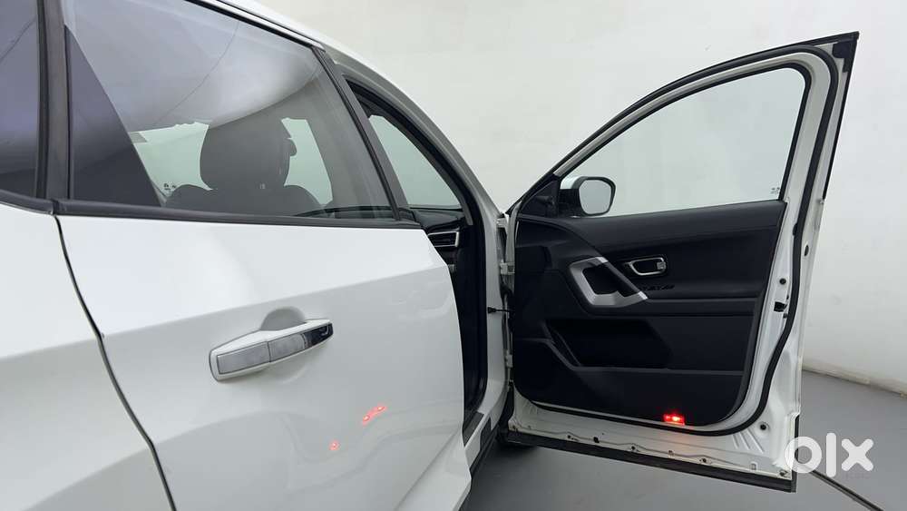 Tata Harrier Xt+, 2021, Diesel