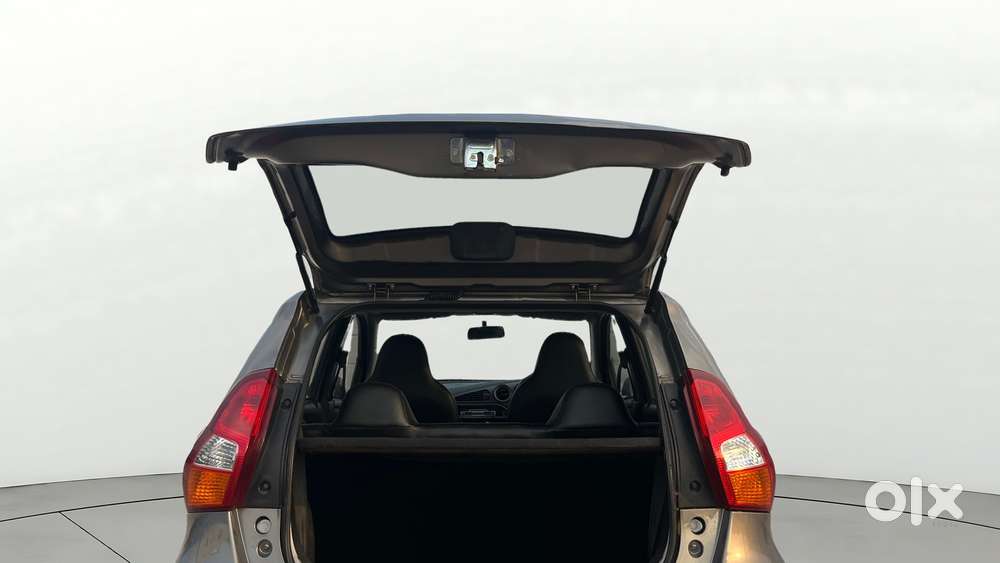 Datsun Redigo T Option, 2017, Petrol