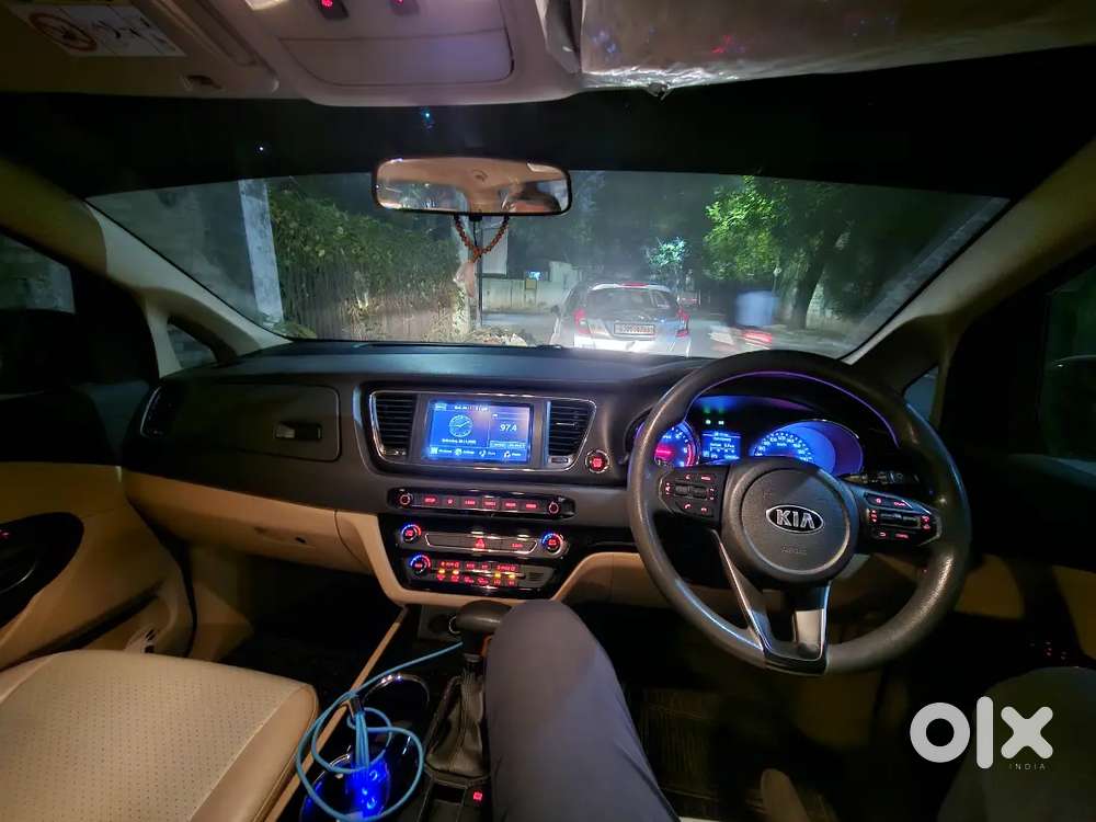 Kia Carnival 2020 Diesel Well Maintained