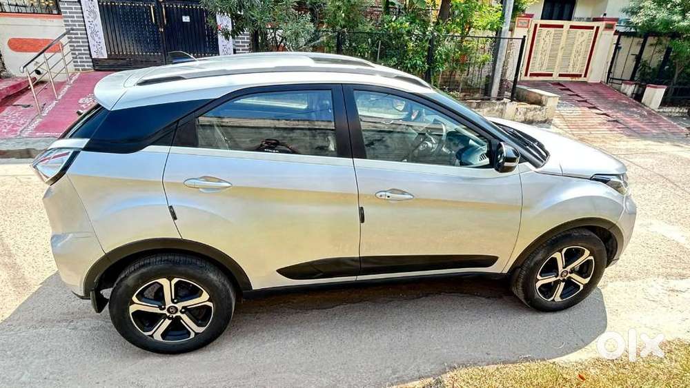 Tata Nexon Amt Xza Plus, 2021, Petrol