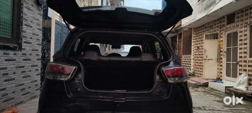 Mahindra Kuv100 D75 2018