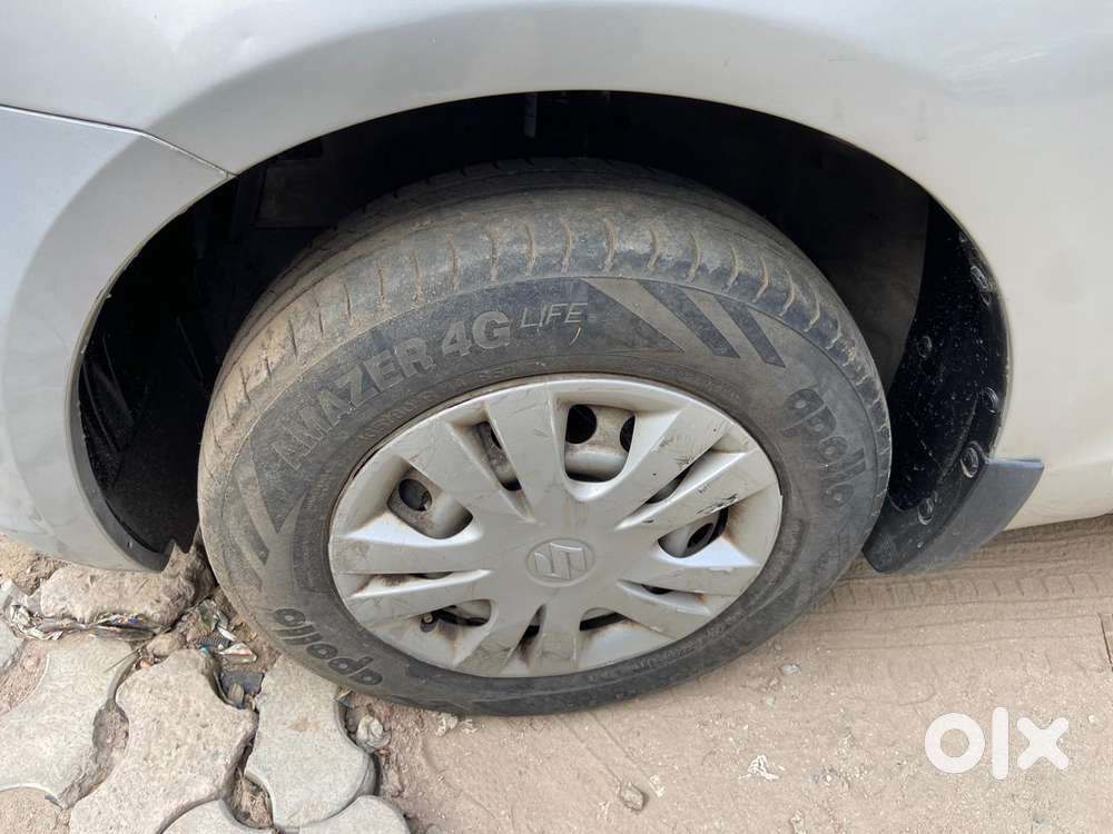 Maruti Suzuki Swift Lxi Optional-o, 2017, Petrol