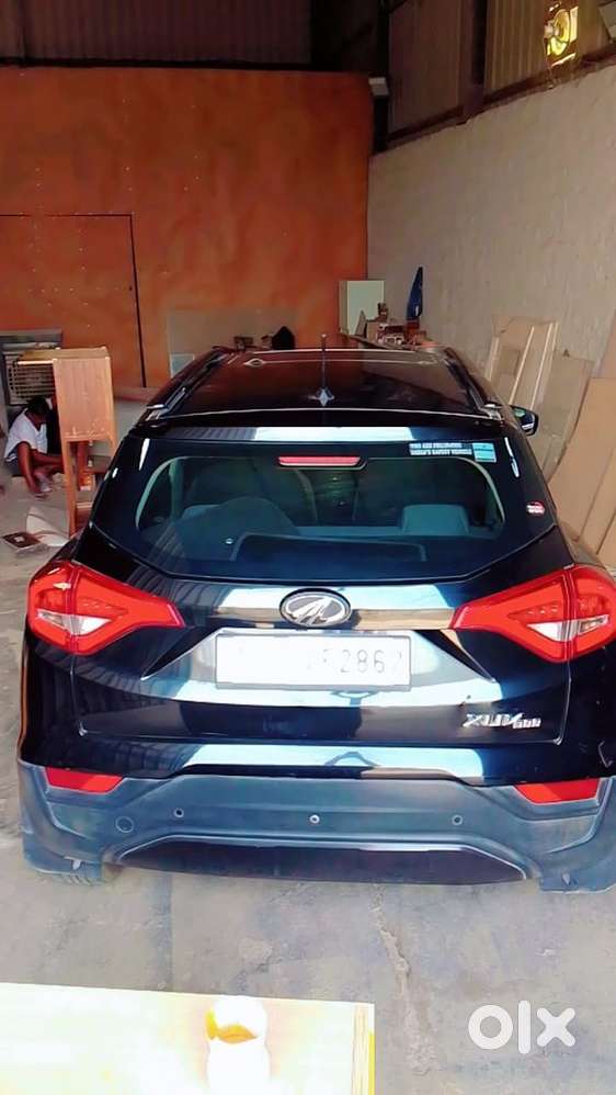 Mahindra Xuv300 2022 Diesel W8 Dual Tone