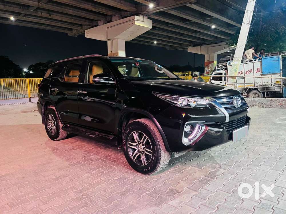Toyota Fortuner 4x2 At 2.8 Diesel, 2020, Diesel