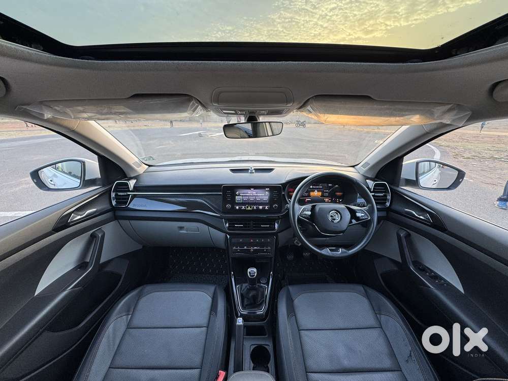 Skoda Kushaq 1.0 Tsi Style, 2023, Petrol