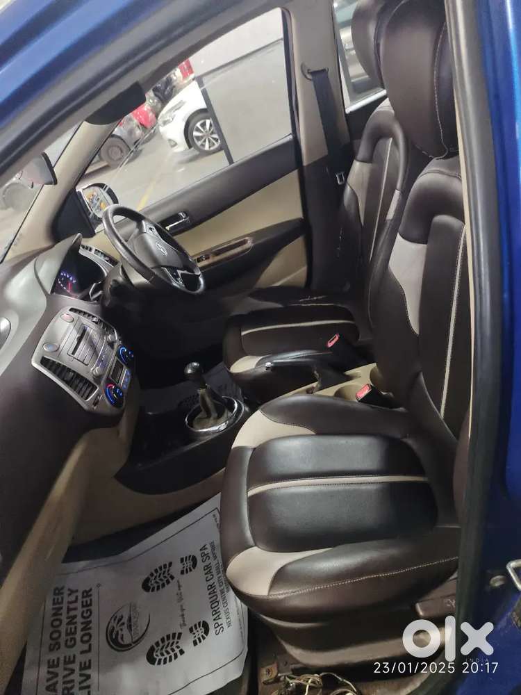 Hyundai I20 2010 Petrol 80000 Km Driven
