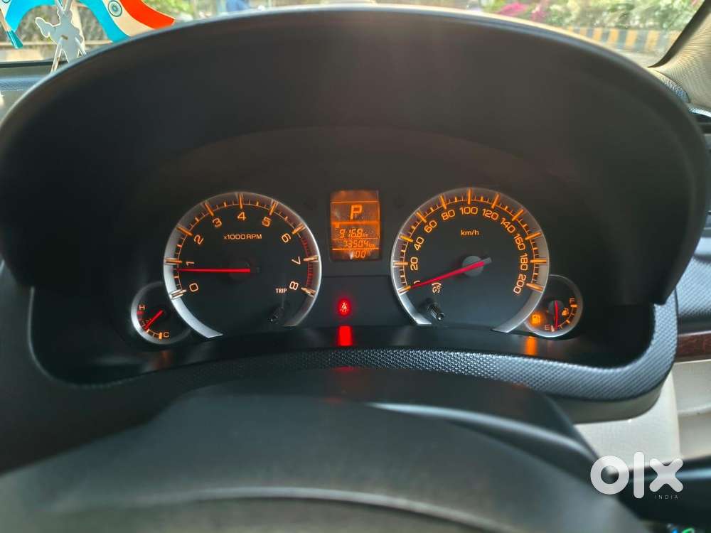 Maruti Suzuki Dzire 1.2 Vxi Amt, 2012, Cng & Hybrids