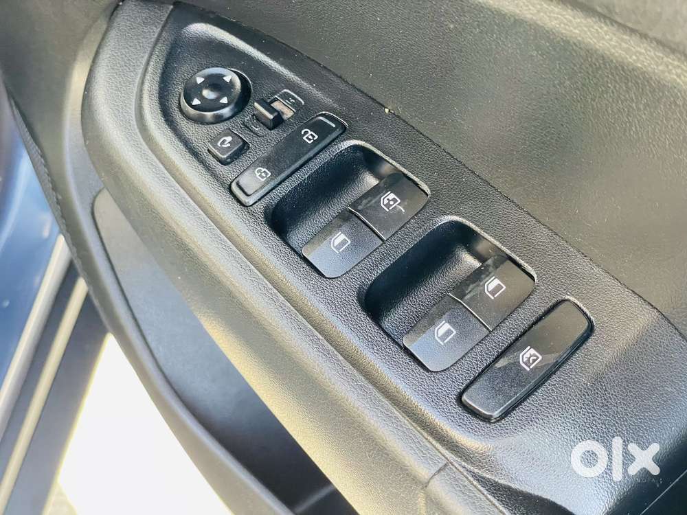 Hyundai Venue Sx Turbo, 2019, Petrol