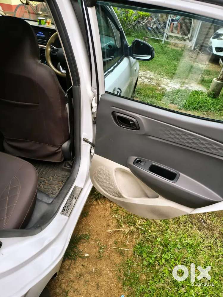 Hyundai Aura 2025 Cng & Hybrids 75000 Km Driven