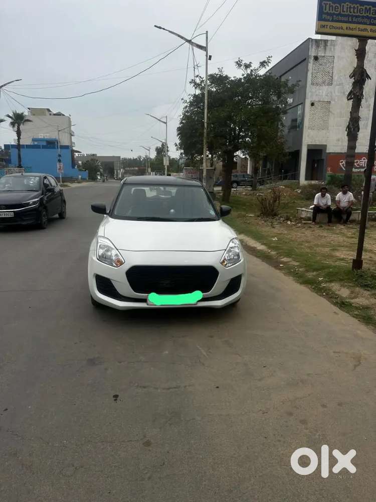Maruti Suzuki Swift 2023 Petrol 40000 Km Driven