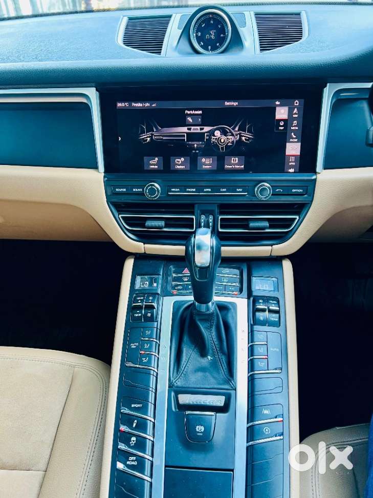 Porsche Macan 2.0 Turbo, 2021, Petrol