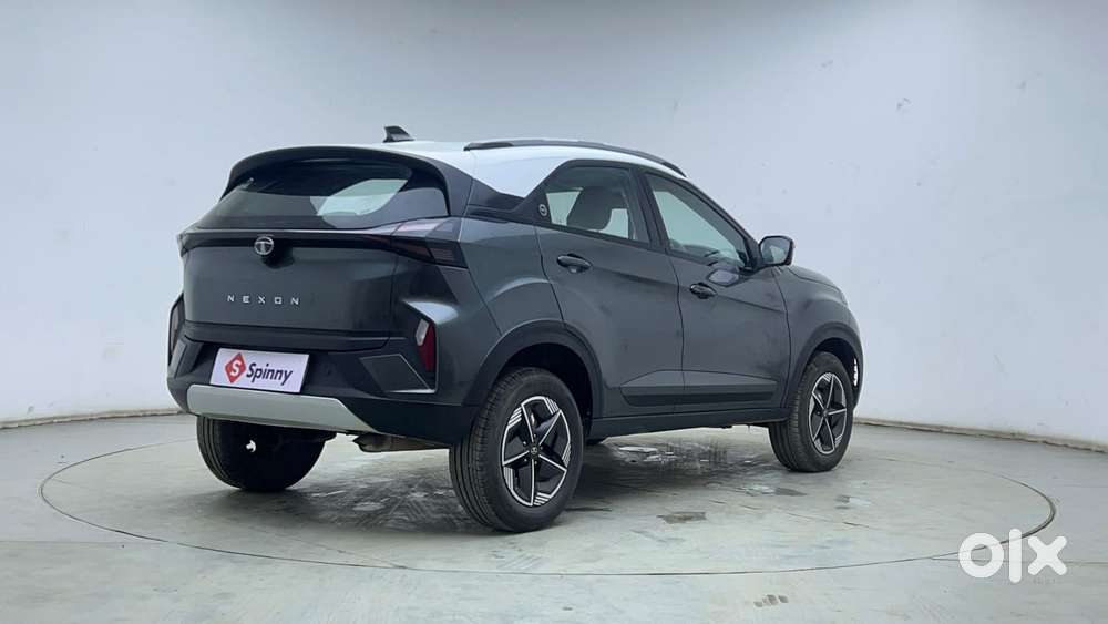 Tata Nexon Creative Plus 1.2 Revotron Petrol 7dca Dt, 2023, Petrol