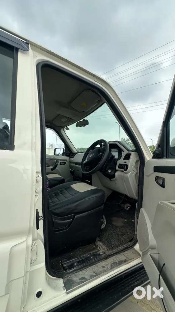 Mahindra Scorpio S5