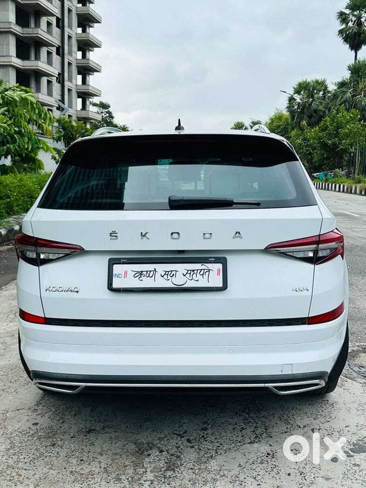 Skoda Kodiaq 2.0 L&k Tsi Dsg, 2023, Petrol