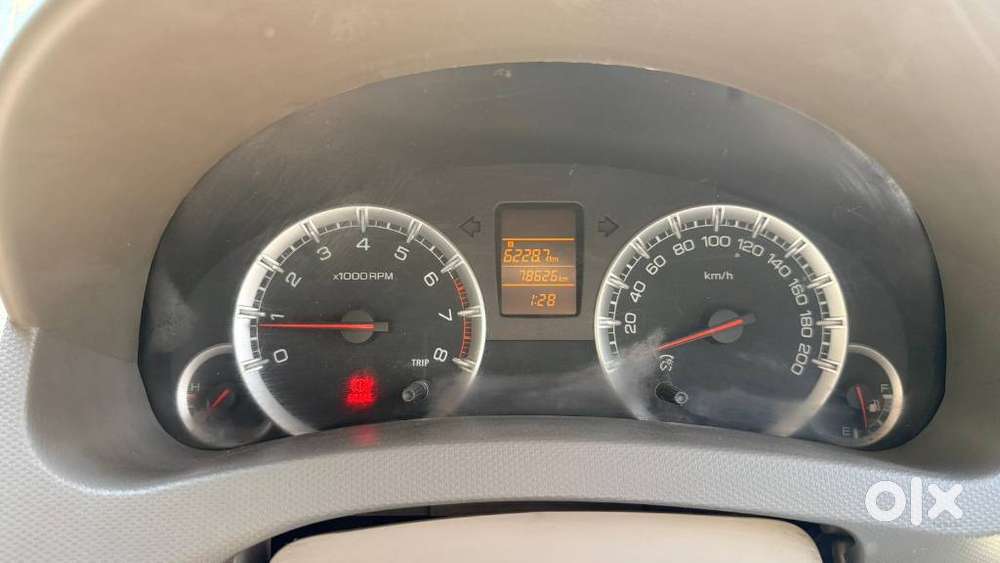 Maruti Suzuki Ertiga Vxi Abs Bs Iv, 2013, Petrol