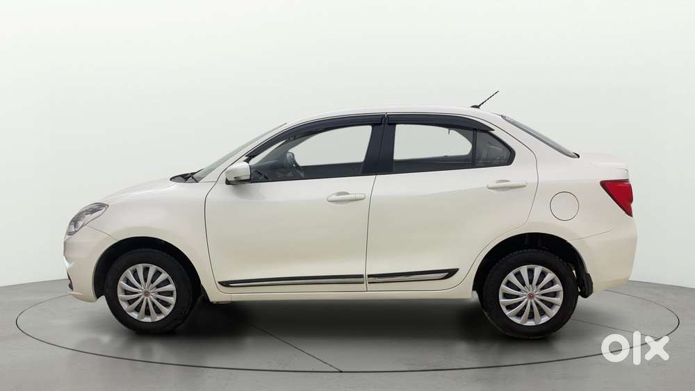 Maruti Suzuki Swift Dzire 1.2 Vxi Bsiv, 2022, Petrol