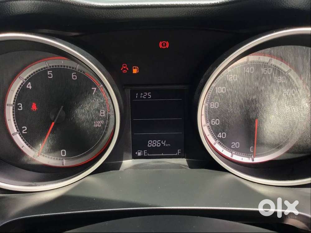 Maruti Suzuki Swift 1.2 Vxi (o), 2024, Petrol